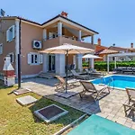 Lotus Villa Pula