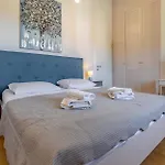 Villa Lotus