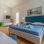 Lotus Villa Pula