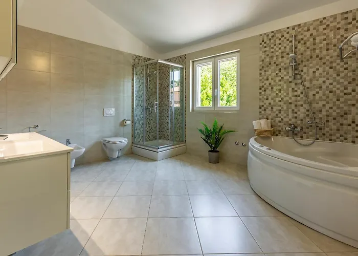 Lotus Villa